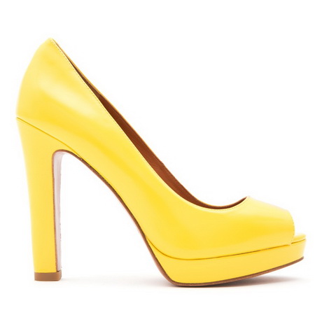 escarpin louboutin clouté