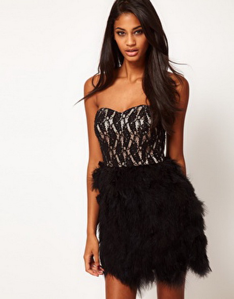 Robe avec plume