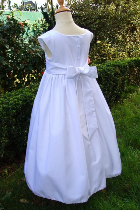 Robe blanche communion