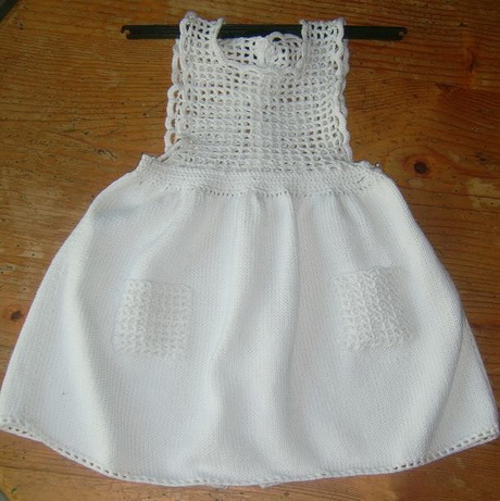 Robe blanche fille