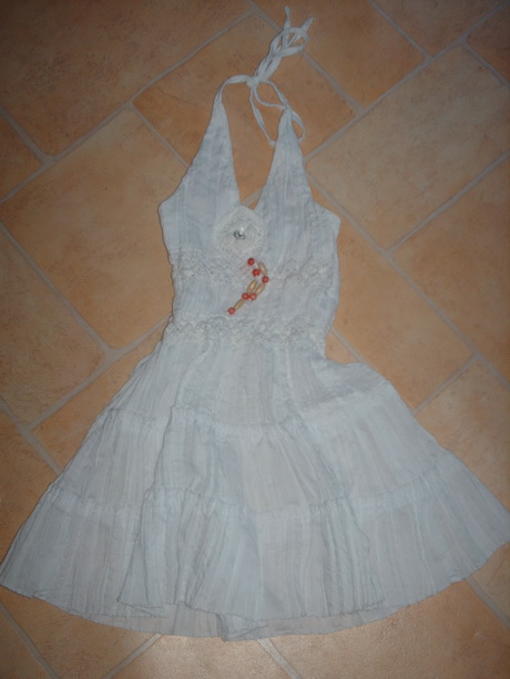 Robe blanche fille