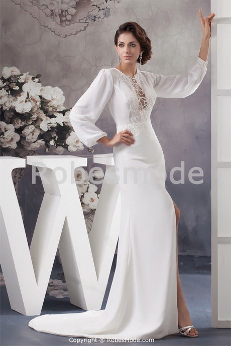 Robe blanche manche longue