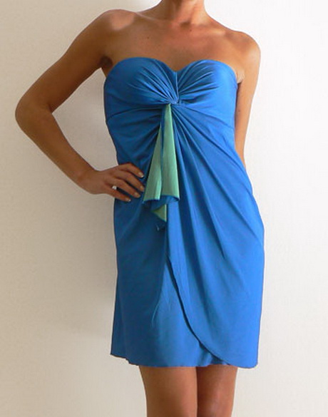 Robe bleue bustier