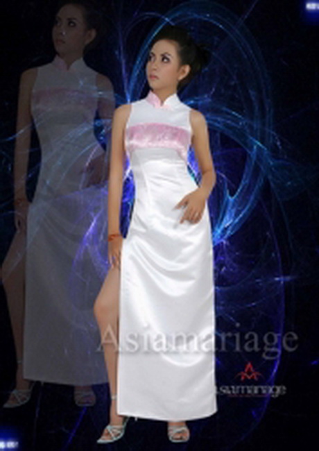 Robe chinoise blanche