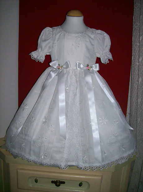 Robe de baptême pour fille