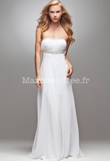 Robe de ceremonie blanche