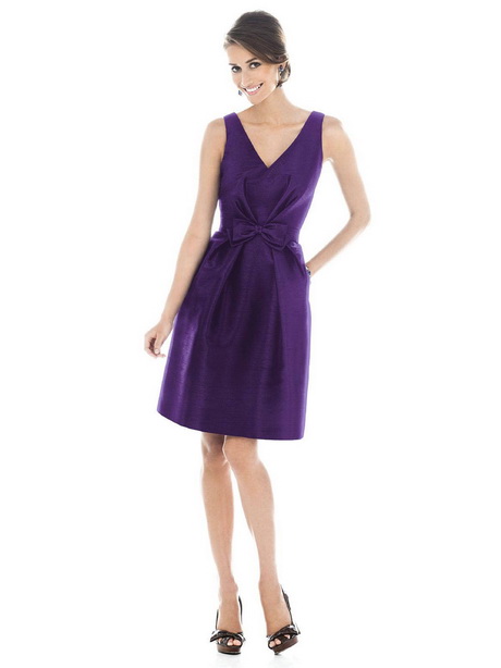 Robe de cocktail violette