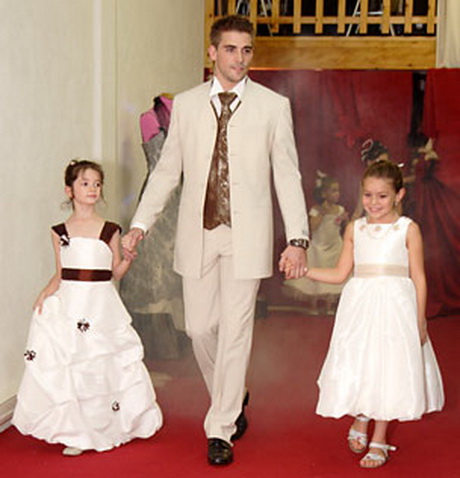Robe de marié pour enfant