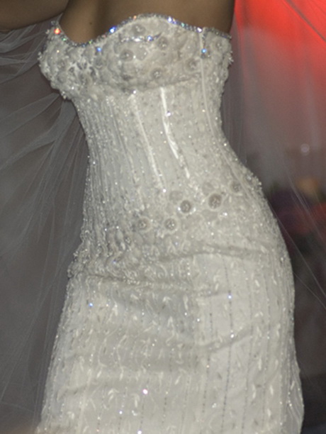 Robe de mariée avec diamant