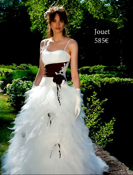 Robe de mariée chocolat