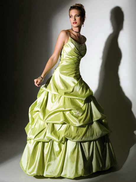 Robe de mariée vert anis