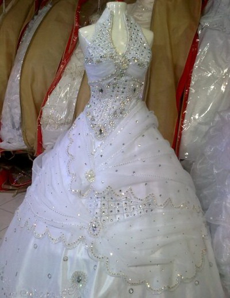 Robe de mariee avec strass