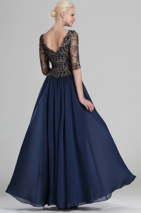 Robe en dentelle longue