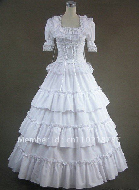 Robe gothique blanche