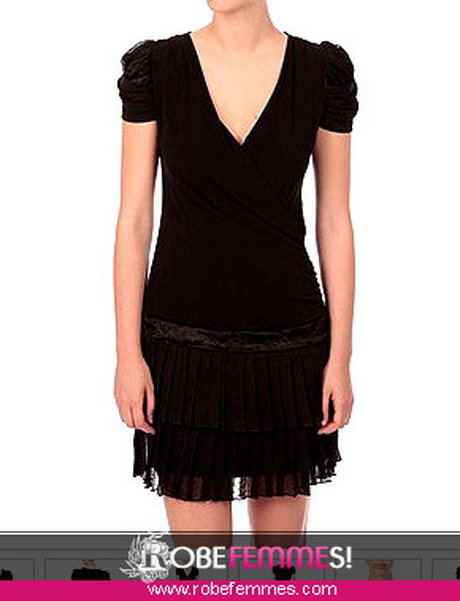 Robe noire courte chic