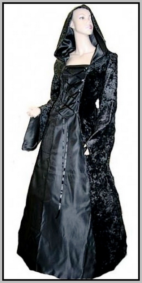 Robe noire gothique