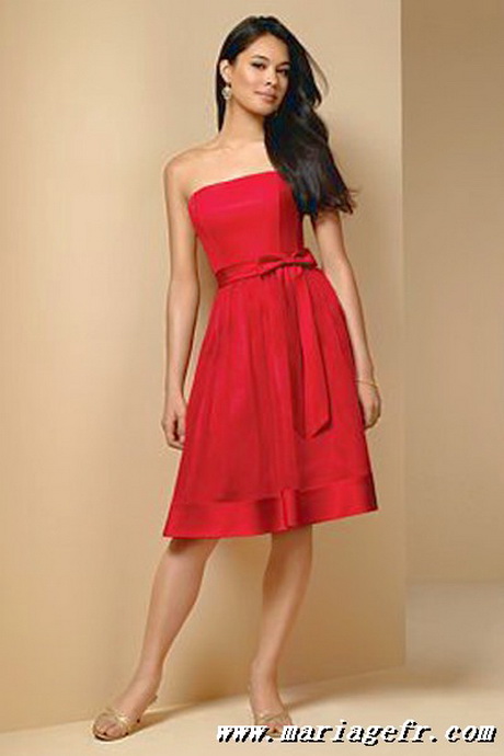 Robe rouge pour un mariage