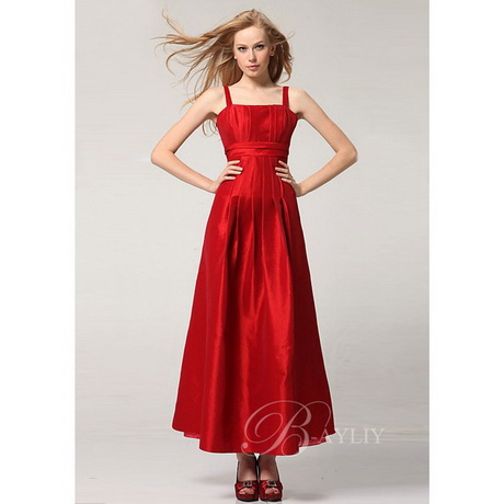 Robe rouge satin