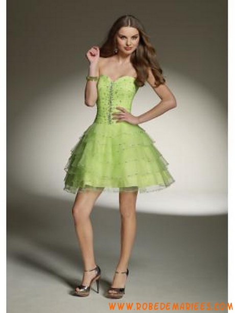 Robe verte courte