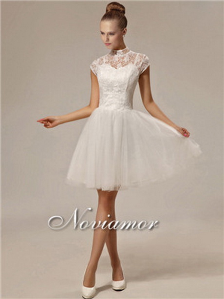 Robes blanches courtes mariage