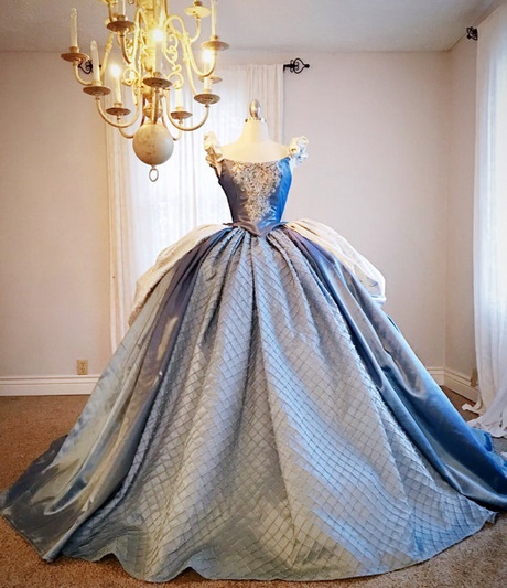 Cendrillon 2018 robe