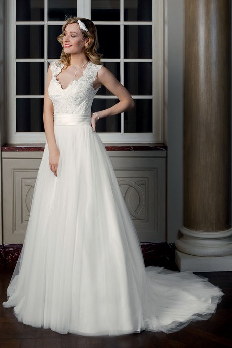 Robe de mariée dentelle 2019