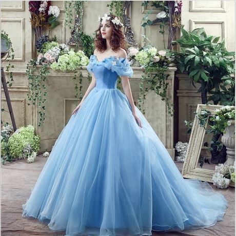 Robe du film cendrillon 2019