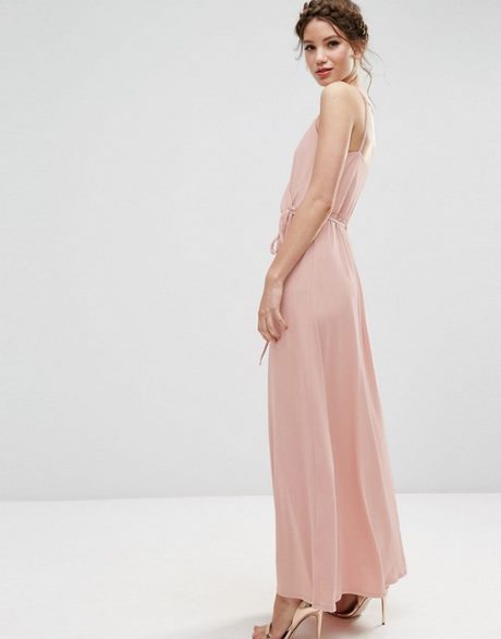 Robe pour assister à un mariage 2019