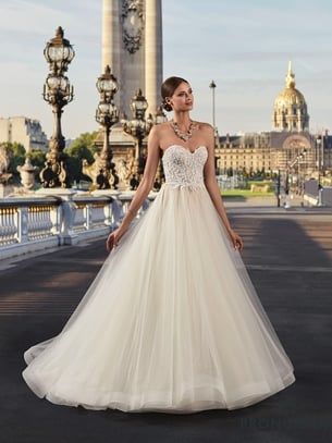 Robe de mariée pronuptia 2022