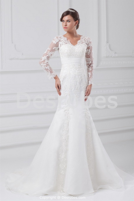 Robe blanche dentelle manche longue