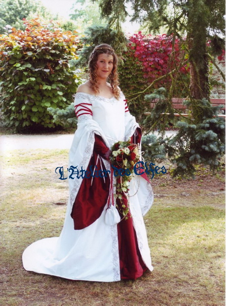 Robe de mariée médiévale