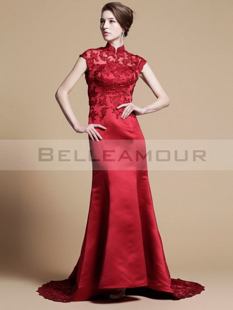 Robe de soiree en dentelle longue