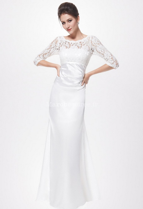 Robe dentelle blanche manche longue