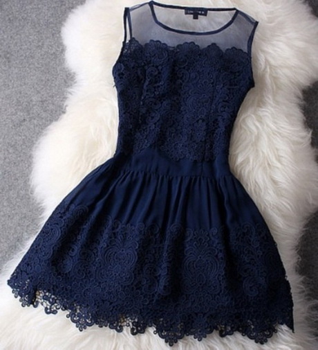 Robe dentelle bleue marine