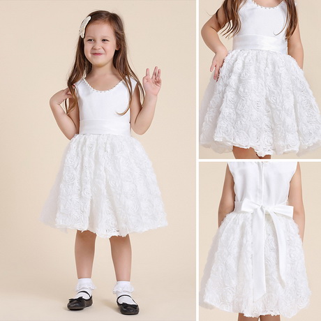 Robe dentelle enfant