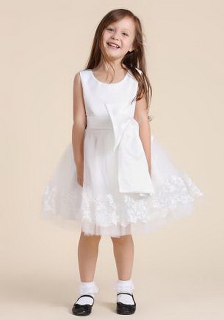 Robe dentelle enfant