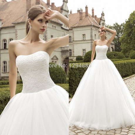 Robe longue romantique dentelle grossesse