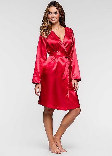 Robes en satin