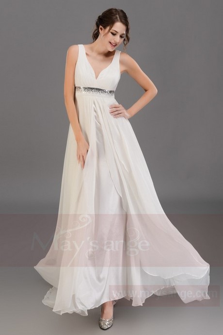 Robe blanche fluide longue