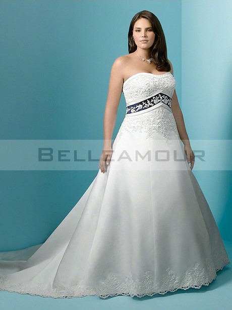 Robe de mariée blanche et bleu