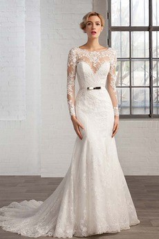 Robe de mariée manche en dentelle