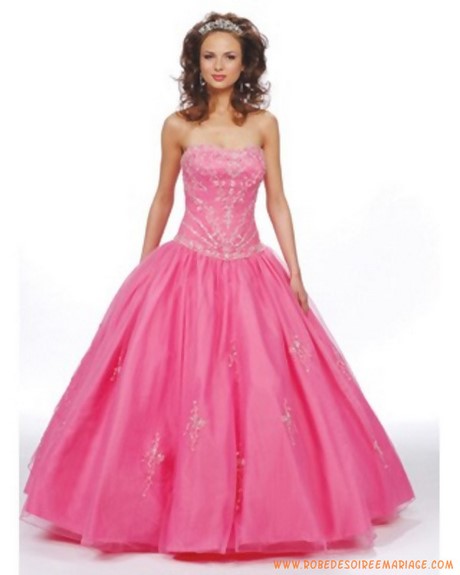 Robe de princesse rose