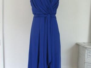 Robe longue bleu electrique