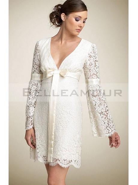 Robe mariée courte manches longues