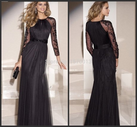 Robe noire longue avec manches