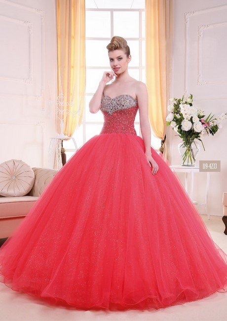 Robe rouge de princesse