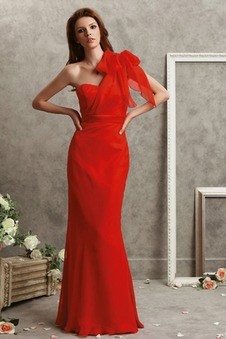 Robe rouge pour soiree