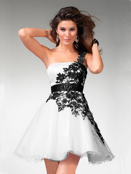 Belle robe courte pour mariage