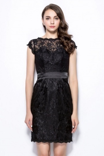 Petite robe pour un mariage