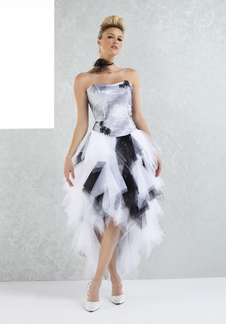 Robe de mariée courte noir et blanc